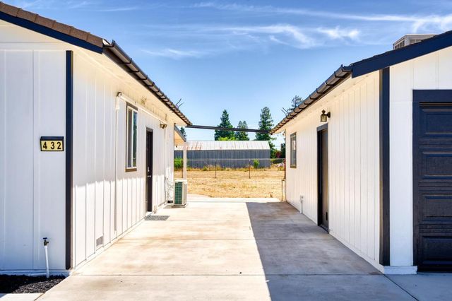 432 N Patrick Rd, Stockton, CA 95215