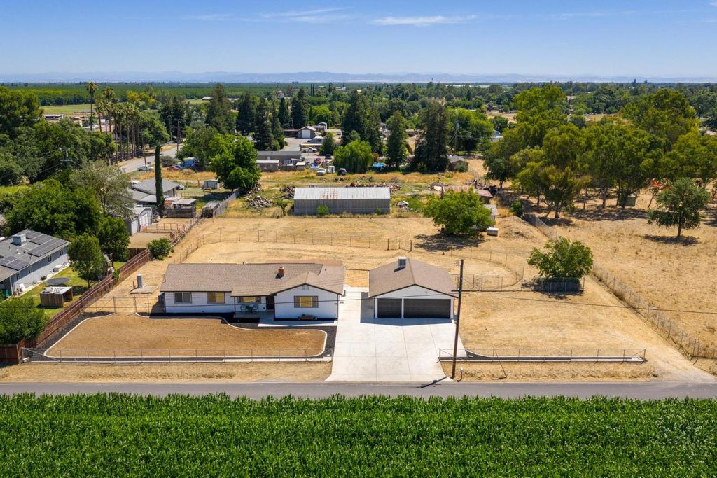 432 N Patrick Rd, Stockton, CA 95215