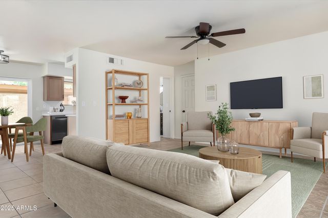 16336 E PALISADES Boulevard 4, Fountain Hills, AZ 85268