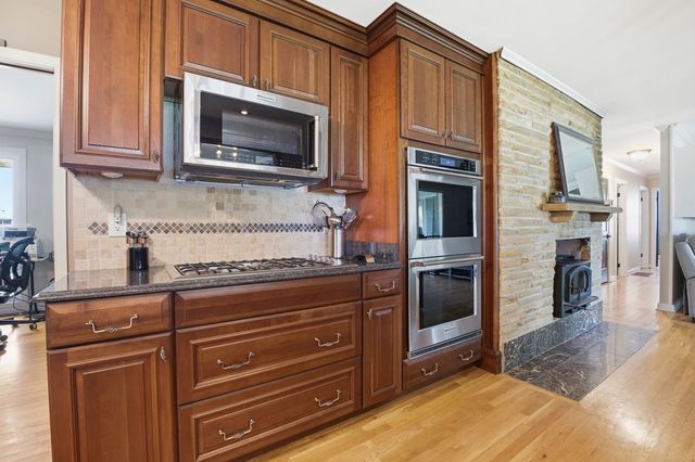 110 Walnut Drive, Hendersonville, TN 37075