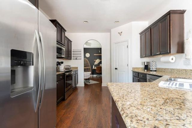 8734 Bradfield Dr, Pensacola, FL 32507