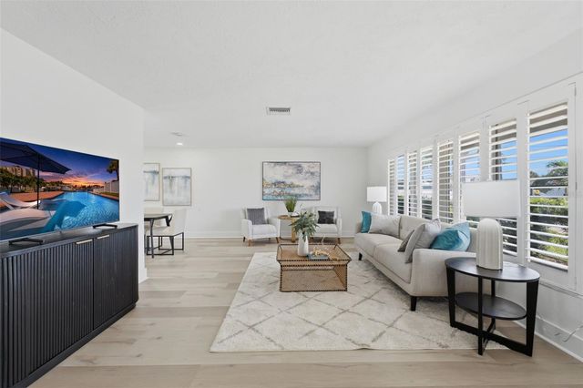 6414 2ND PALM POINT, St Pete Beach, FL 33706
