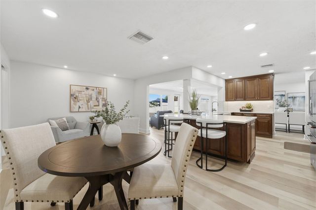 6414 2ND PALM POINT, St Pete Beach, FL 33706