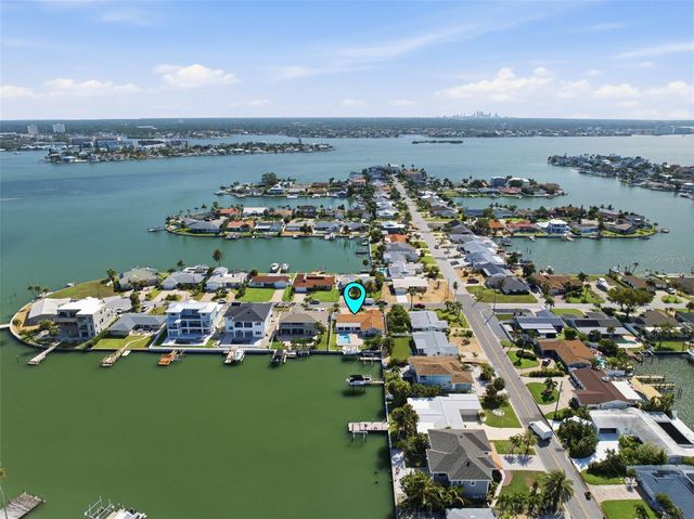 6414 2ND PALM POINT, St Pete Beach, FL 33706