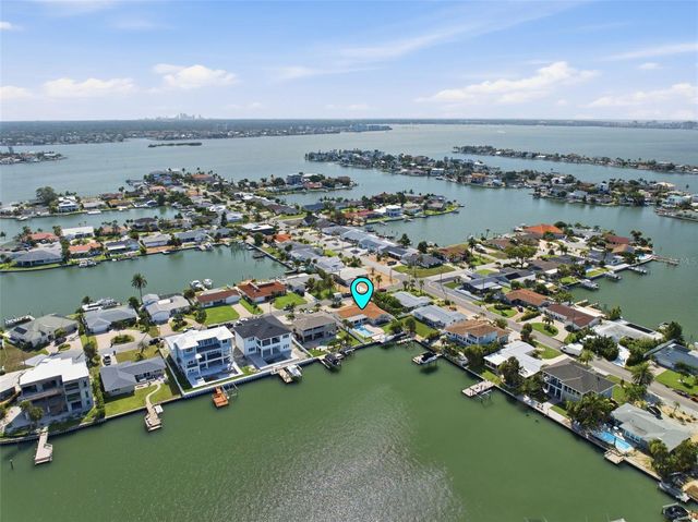 6414 2ND PALM POINT, St Pete Beach, FL 33706