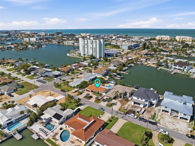 6414 2ND PALM POINT, St Pete Beach, FL 33706