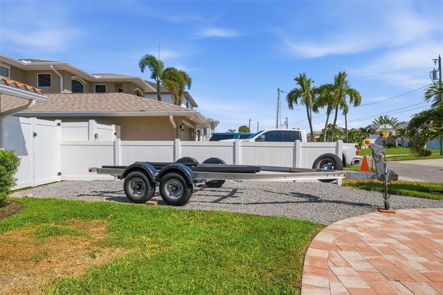 6414 2ND PALM POINT, St Pete Beach, FL 33706