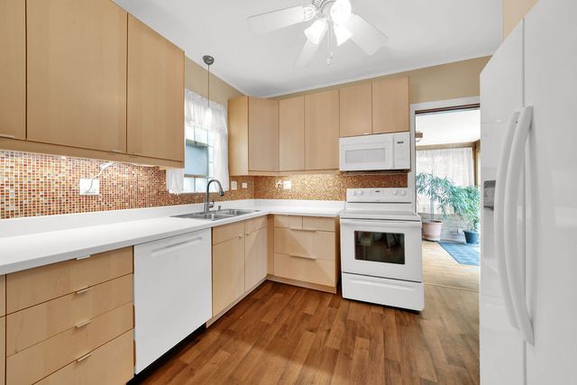 3235 Cuyler Avenue, Berwyn, IL 60402