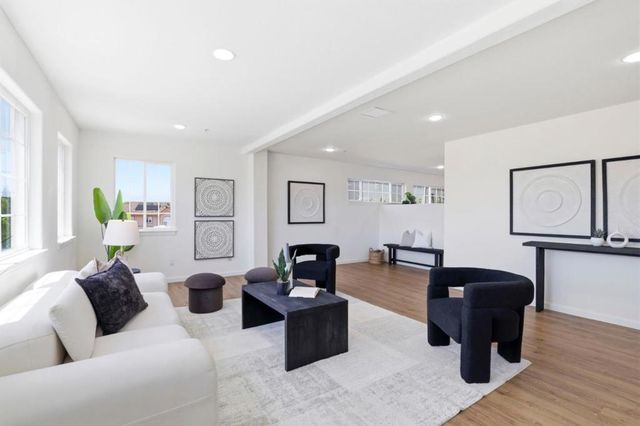 2390 Rainbow Court, Hayward, CA 94542