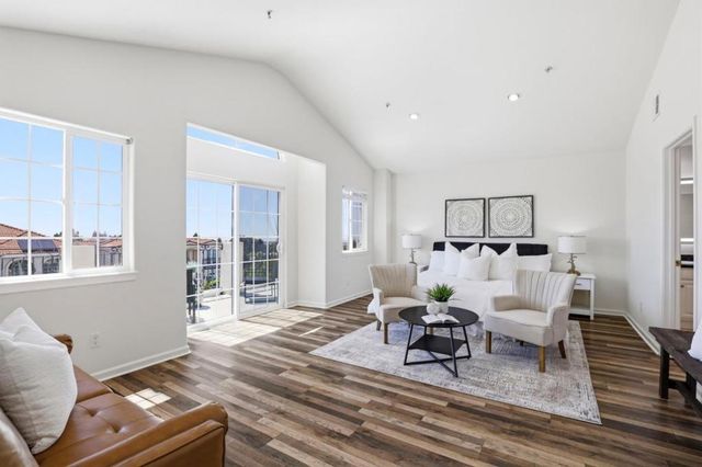 2390 Rainbow Court, Hayward, CA 94542
