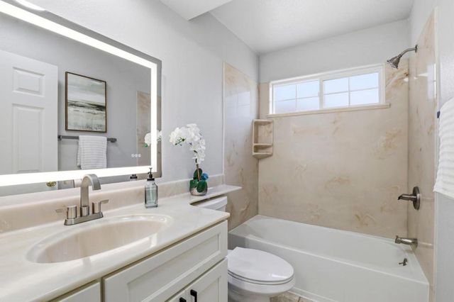 2390 Rainbow Court, Hayward, CA 94542