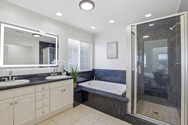 2390 Rainbow Court, Hayward, CA 94542