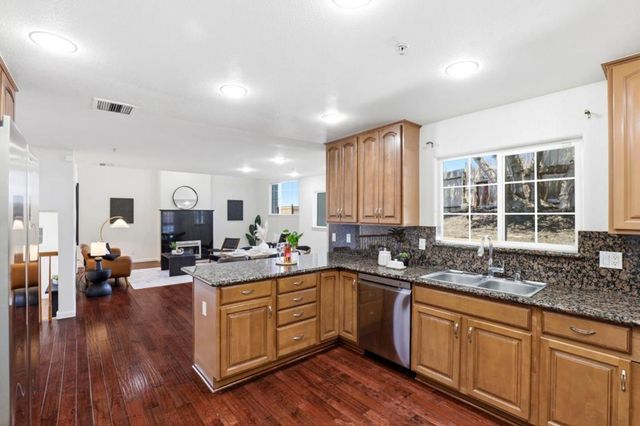 2390 Rainbow Court, Hayward, CA 94542