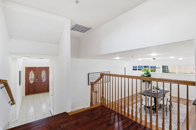 2390 Rainbow Court, Hayward, CA 94542