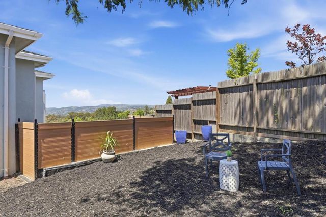2390 Rainbow Court, Hayward, CA 94542