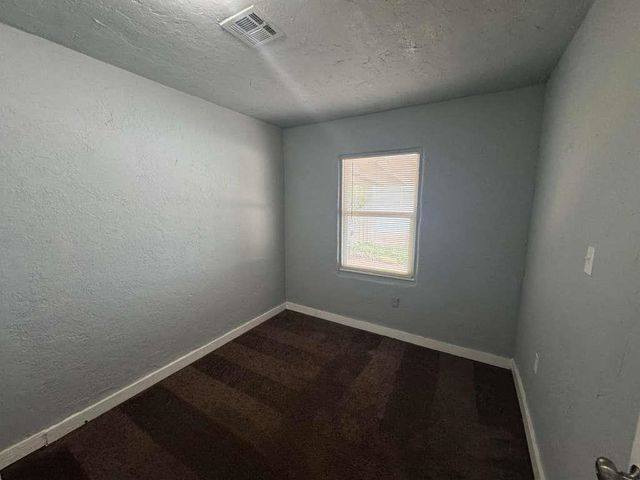 1317 NW Lincoln Ave, Lawton, OK 73507