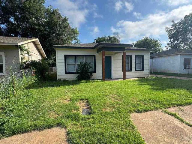 1317 NW Lincoln Ave, Lawton, OK 73507