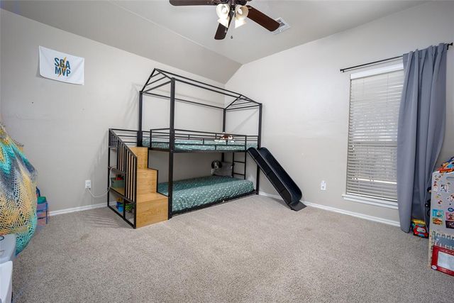 4300 Mackenzie Drive, Moore, OK 73160