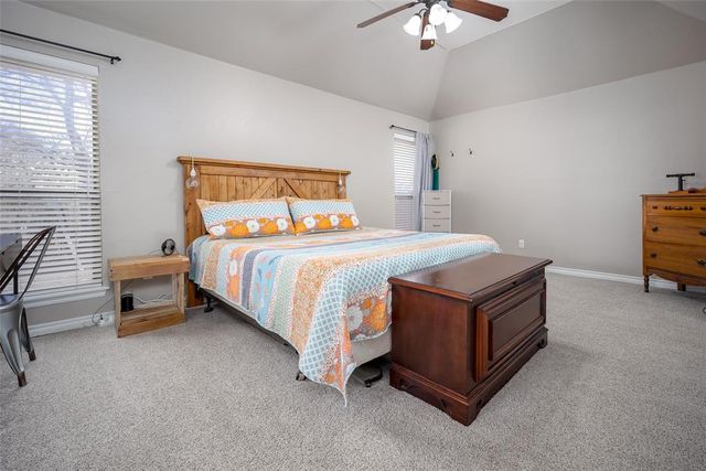 4300 Mackenzie Drive, Moore, OK 73160