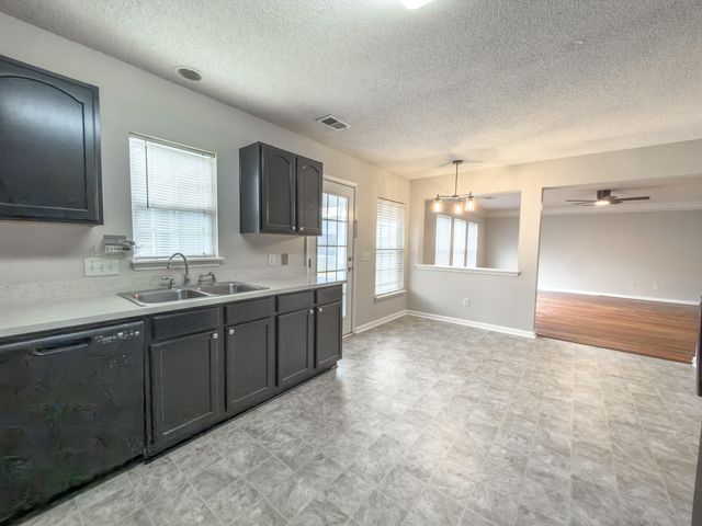 440 Dovetail Circle, Summerville, SC 29483