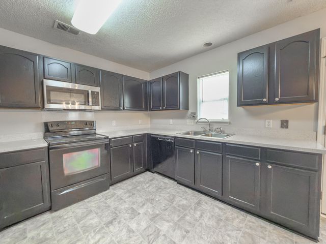 440 Dovetail Circle, Summerville, SC 29483