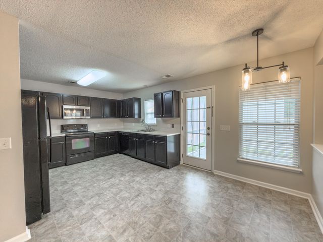 440 Dovetail Circle, Summerville, SC 29483