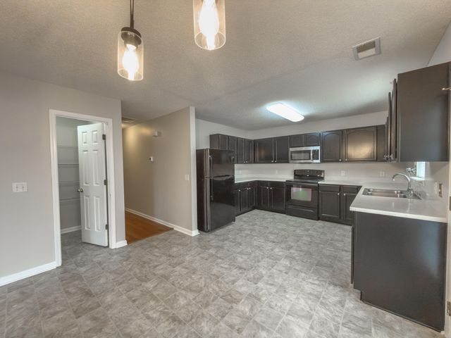 440 Dovetail Circle, Summerville, SC 29483