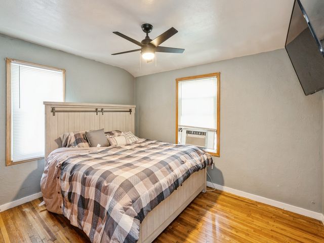 3504 27th Street, Des Moines, IA 50310