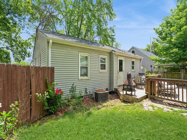 3504 27th Street, Des Moines, IA 50310