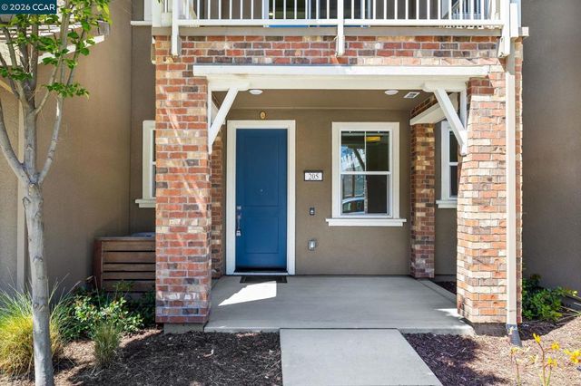 205 Plum Tree St, Livermore, CA 94551