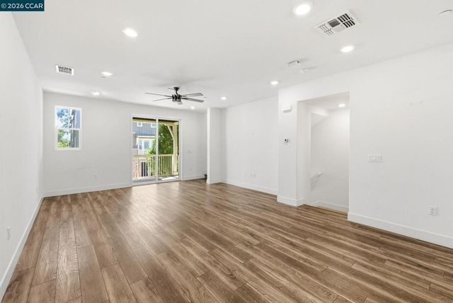 205 Plum Tree St, Livermore, CA 94551