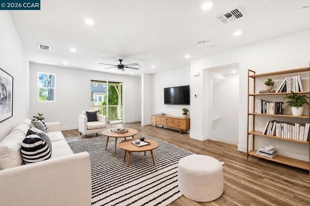 205 Plum Tree St, Livermore, CA 94551