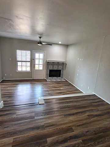 3635 Garden Brook Drive 134, Farmers Branch, TX 75234