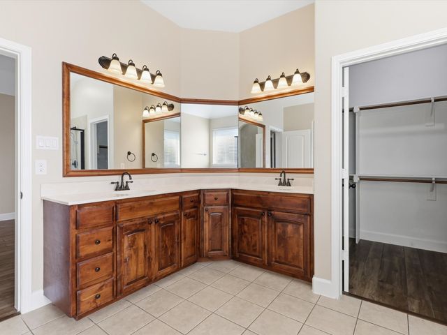 8916 Stone Top Drive, Fort Worth, TX 76179