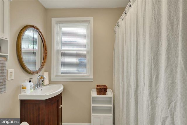 307 SUMMIT AVE, Reading, PA 19607