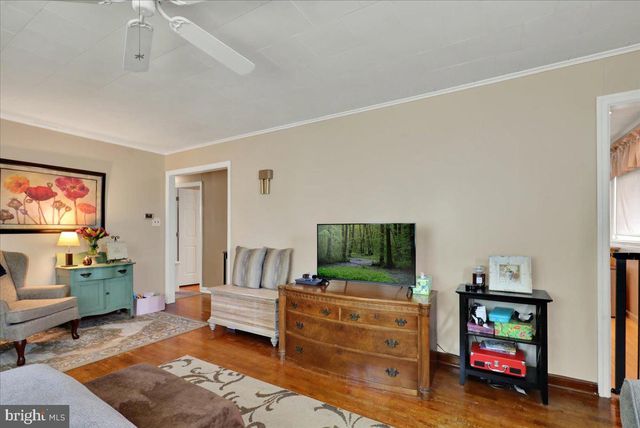 307 SUMMIT AVE, Reading, PA 19607