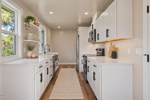 639 NW 8th Street, Redmond, OR 97756