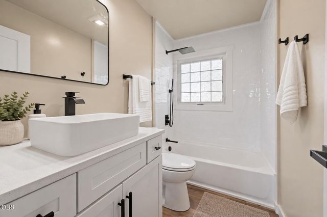 639 NW 8th Street, Redmond, OR 97756
