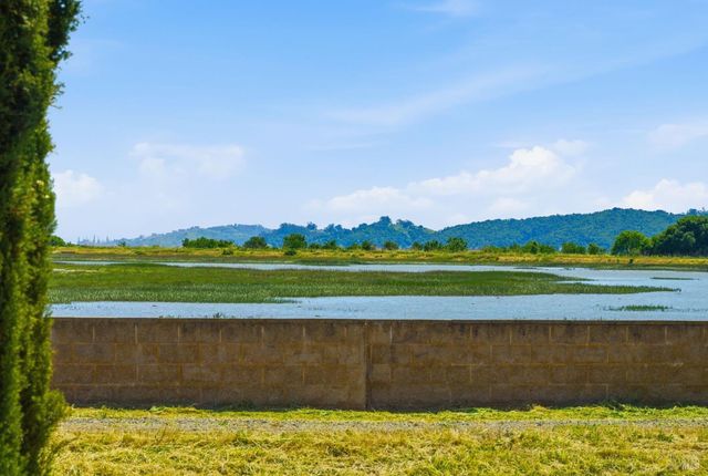 182 Emerson Ave, Novato, CA 94949