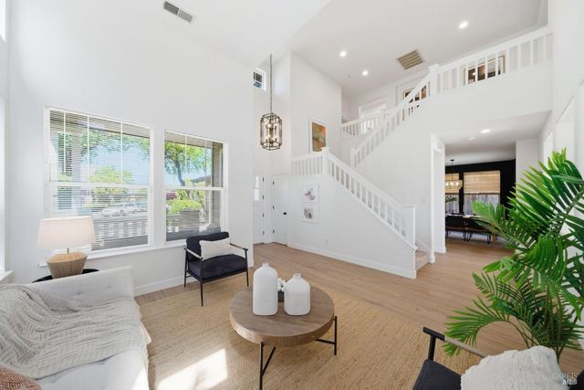 182 Emerson Ave, Novato, CA 94949