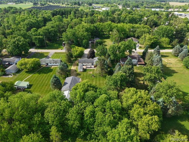 1055 E Hollywood Boulevard, Thetford Township, MI 48420