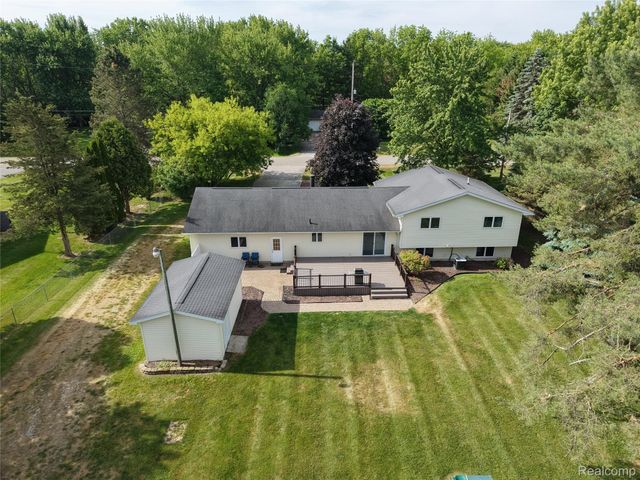 1055 E Hollywood Boulevard, Thetford Township, MI 48420