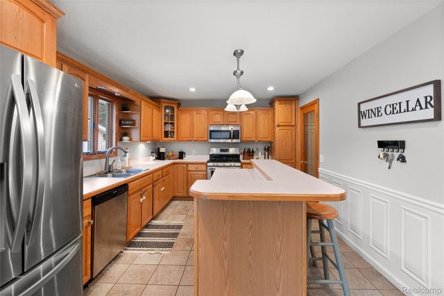 1055 E Hollywood Boulevard, Thetford Township, MI 48420