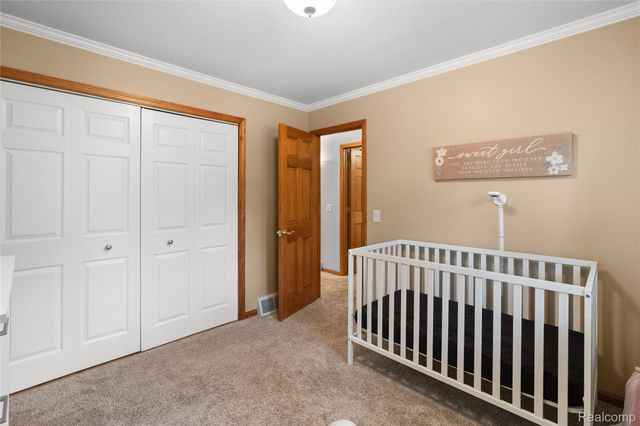 1055 E Hollywood Boulevard, Thetford Township, MI 48420