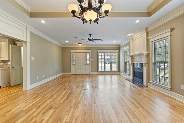 4655 Palm Springs Circle # 1, Conway, AR 72034