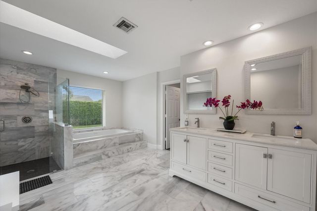 13175 Doubletree Circle, Wellington, FL 33414