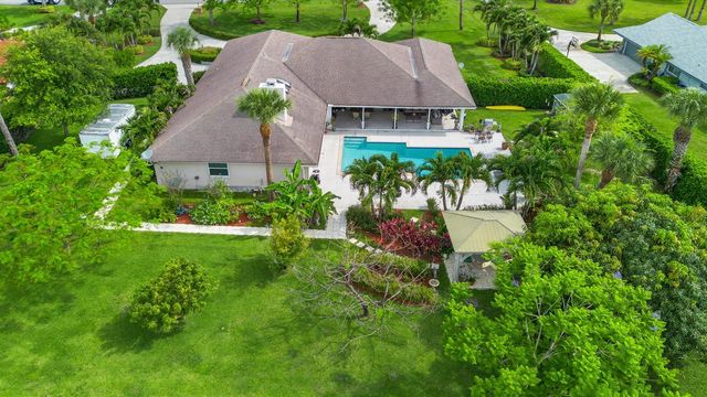 13175 Doubletree Circle, Wellington, FL 33414