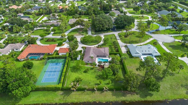 13175 Doubletree Circle, Wellington, FL 33414