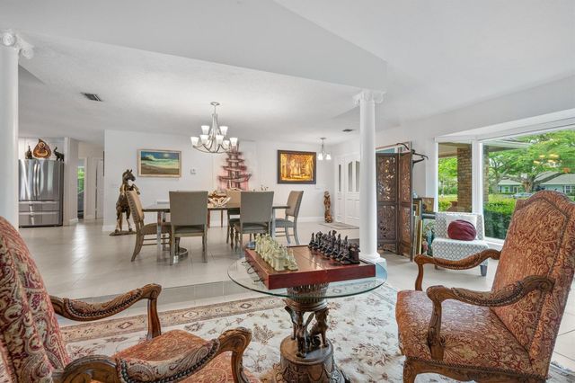 13175 Doubletree Circle, Wellington, FL 33414