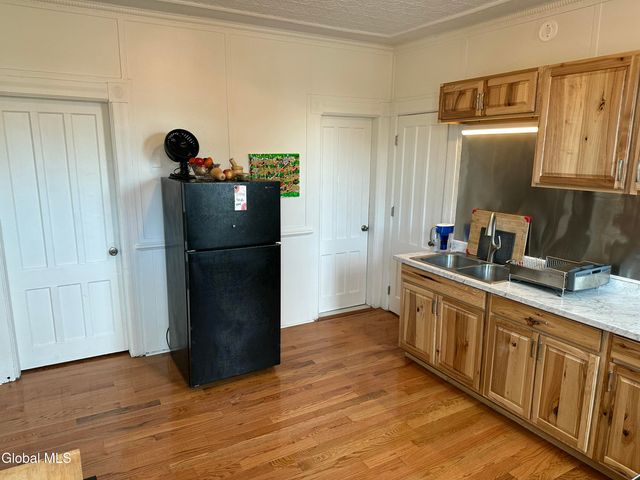 8 Garner Street, Cohoes, NY 12047